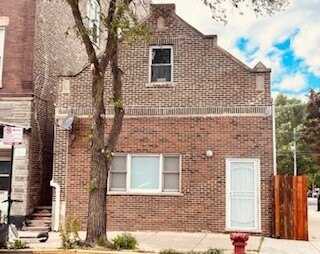 2300 W 19th Street, Chicago, IL 60608