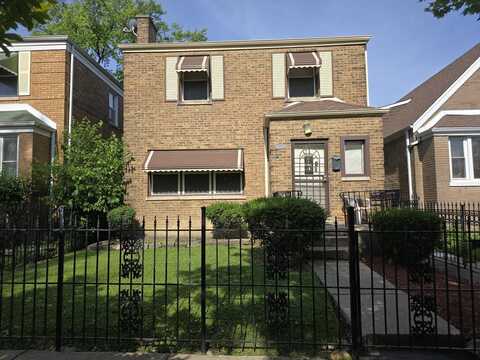 8518 S Seeley Avenue, Chicago, IL 60620