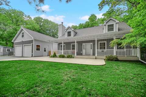 11576 W Half Day Road, Deerfield, IL 60015
