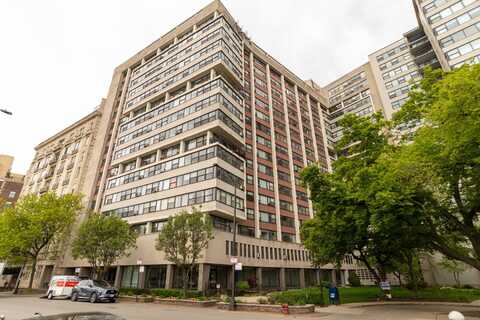 3410 N Lake Shore Drive, Chicago, IL 60657