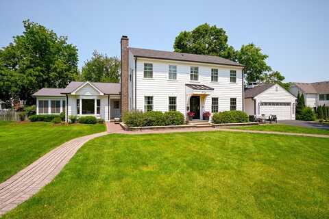 714 Turner Avenue, Glen Ellyn, IL 60137