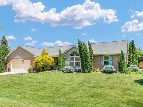 206 Wilsey Lane, Sidney, IL 61877