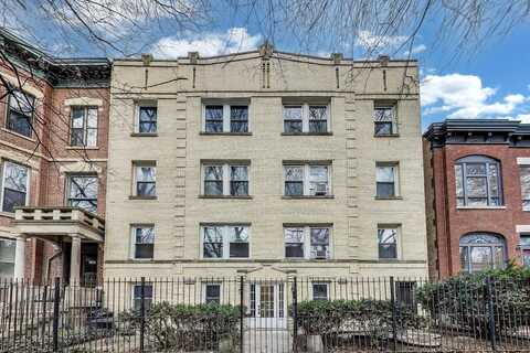 2232 N Bissell Street, Chicago, IL 60614