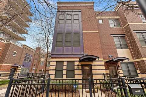 1151 N Hudson Avenue, Chicago, IL 60610