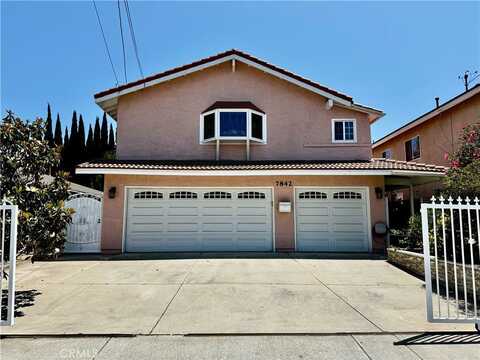 7842 Cypress Drive, Huntington Beach, CA 92647