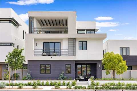 2126 Airship Ave, Tustin, CA 92782