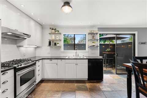 1205 Las Arenas Way, Costa Mesa, CA 92627
