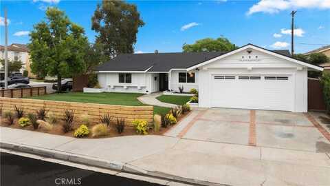 2796 Cibola Avenue, Costa Mesa, CA 92626
