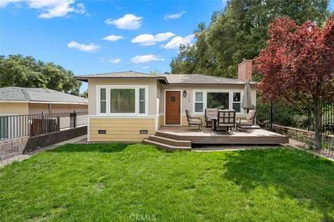 104 16th Street, Paso Robles, CA 93446