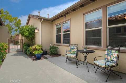 67 Galan Street, Rancho Mission Viejo, CA 92694