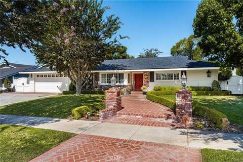 12811 Brittany Woods Drive, North Tustin, CA 92705