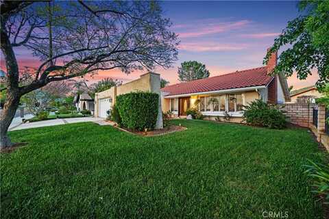 6230 Acadia Avenue, Agoura Hills, CA 91301