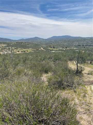 55 Madera Drive, Hemet, CA 92544