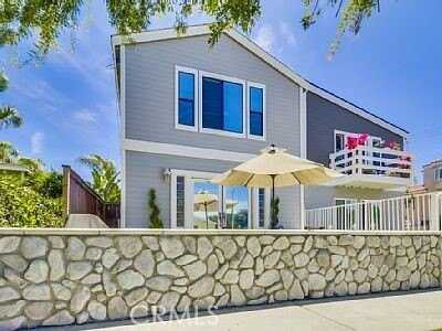 504 12th Street, Huntington Beach, CA 92648