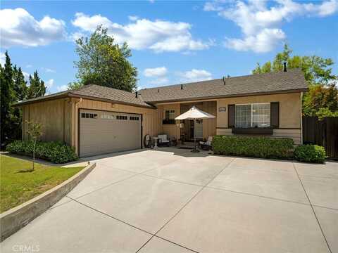 13815 Lexicon Avenue, Sylmar, CA 91342