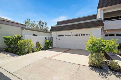 33 Seton Road, Irvine, CA 92612