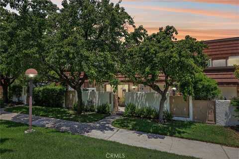 10161 Larwin Avenue, Chatsworth, CA 91311