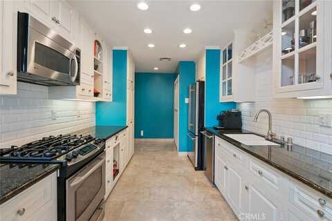 13331 Moorpark Street, Sherman Oaks, CA 91423