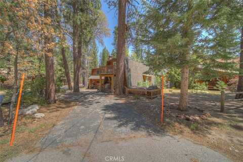 42608 Cedar Avenue, Big Bear Lake, CA 92315