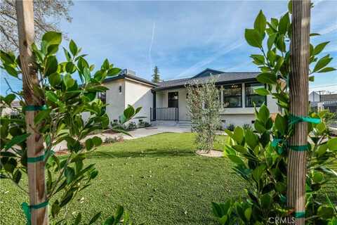 18848 Collins Street, Tarzana, CA 91356
