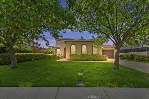 213 Caldera Street, Perris, CA 92570