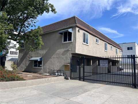 11254 Oxnard Street, North Hollywood, CA 91606