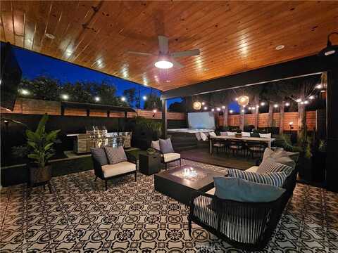 5808 Ostrom Avenue, Encino, CA 91316