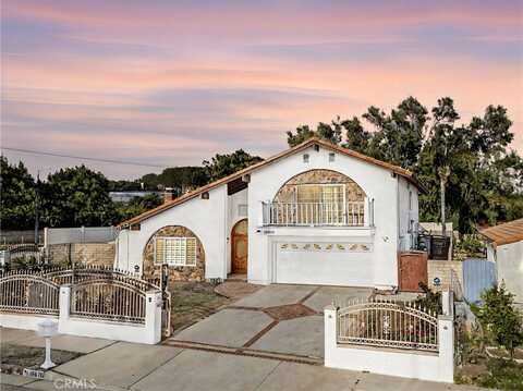 10670 Deering Avenue, Chatsworth, CA 91311