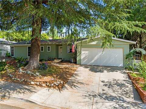 22622 Aguadero Place, Saugus, CA 91350