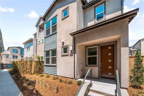 239 Yerba, Irvine, CA 92618
