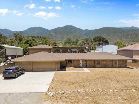 18510 Santa Fe Avenue, San Bernardino, CA 92407
