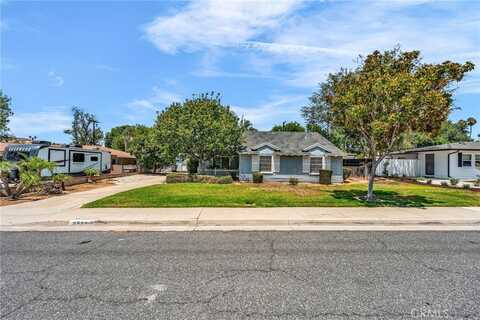 2835 Iron Hills Way, Riverside, CA 92506