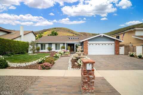 6505 Smoke Tree Avenue, Oak Park, CA 91377