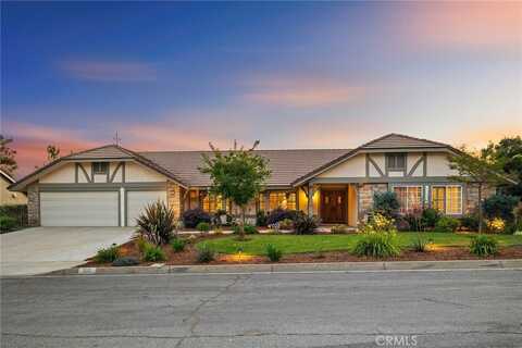 323 N Hacienda Avenue, Glendora, CA 91741