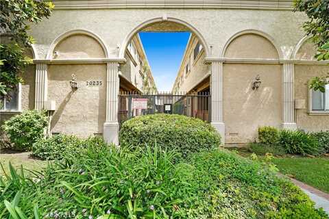 20235 Cohasset Street, Winnetka, CA 91306