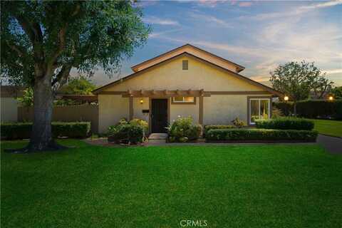341 Carriage Drive, Santa Ana, CA 92707
