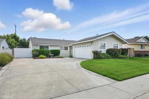 27129 Elias Avenue, Saugus, CA 91350