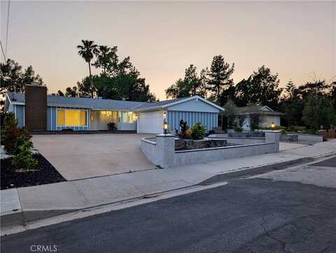 12319 Woodley Avenue, Granada Hills, CA 91344