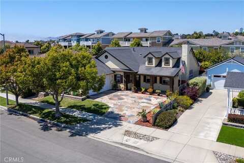 1550 Strawberry Avenue, Arroyo Grande, CA 93420