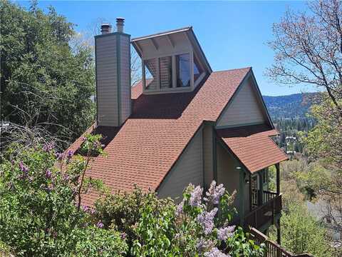 1033 Nadelhorn Drive, Lake Arrowhead, CA 92352