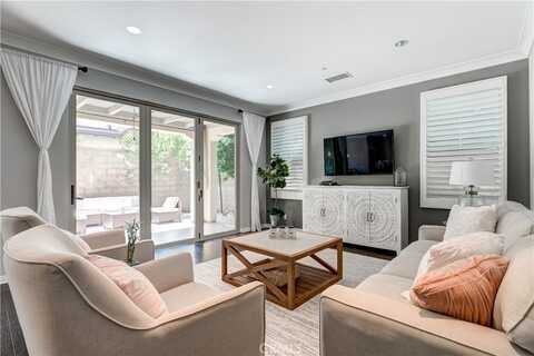 72 Cherry Tree, Irvine, CA 92620