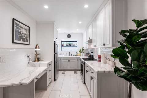 1734 N Fuller Avenue, Los Angeles, CA 90046