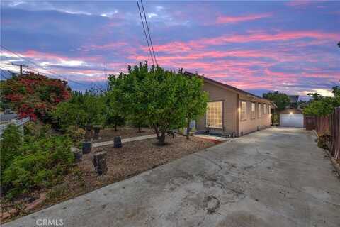 2880 Woodbine Street, Riverside, CA 92507