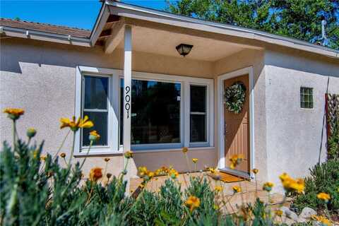 9001 Hillrose Street, Sunland, CA 91040