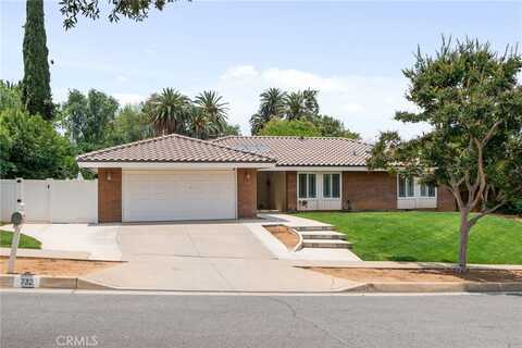 732 Hilary Lane, Redlands, CA 92373