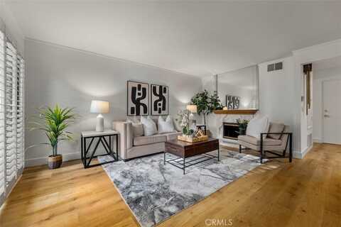 922 N Redding Way, Upland, CA 91786