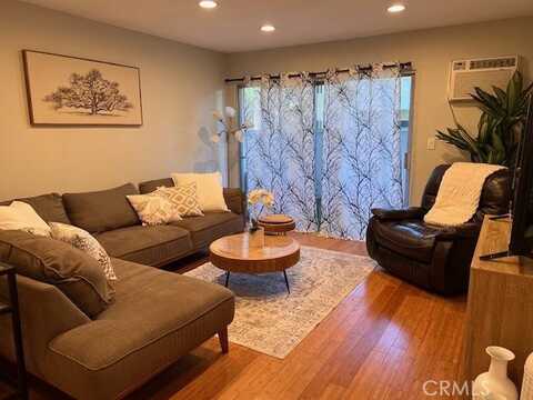 28947 Thousand Oaks Boulevard, Agoura Hills, CA 91301