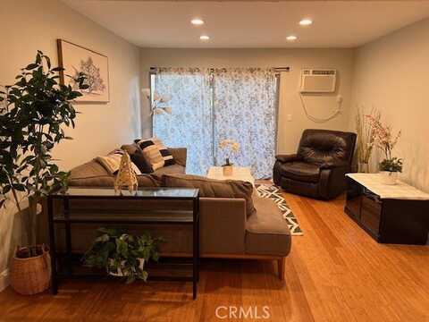 28947 Thousand Oaks Boulevard, Agoura Hills, CA 91301