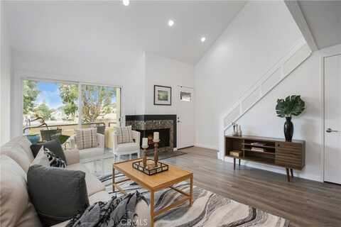 25712 Le Parc, Lake Forest, CA 92630