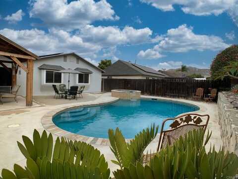 9925 Donner Street, Santee, CA 92071
